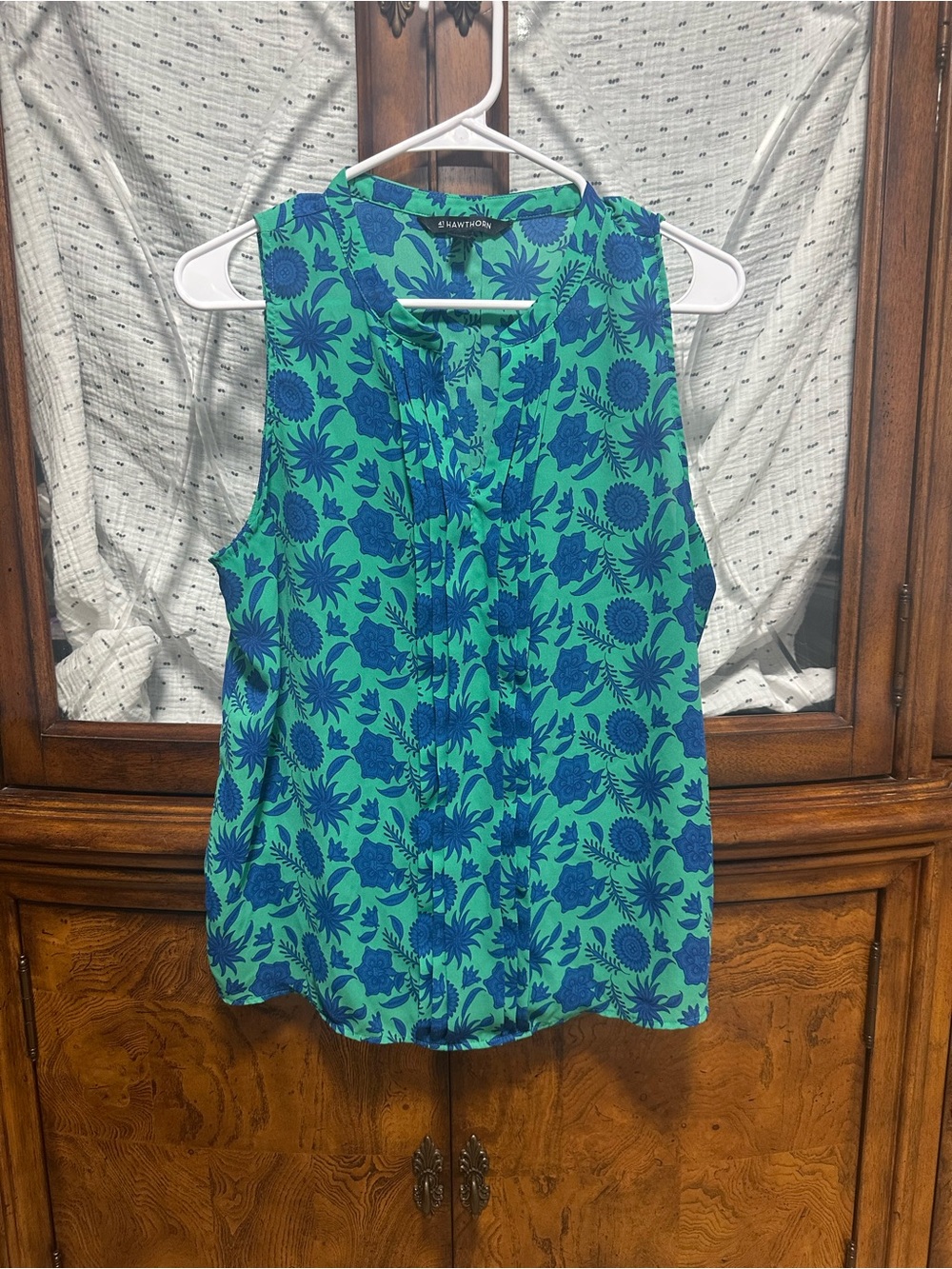 41 Hawthorn Green & Blue Floral Sleeveless Blouse